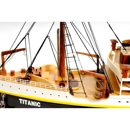 Old Modern Handicrafts Lage Titanic Painted Model Ship