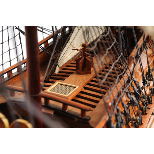Old Modern Handicrafts Fairfax Speaker-Class Frigate Model Ship