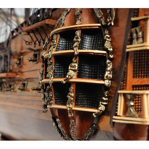Old Modern Handicrafts Fairfax Speaker-Class Frigate Model Ship
