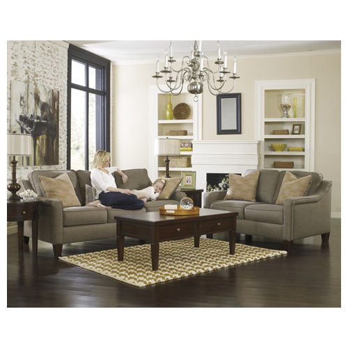 Benchcraft Verna Sofa