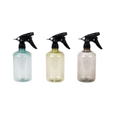 spray bottle