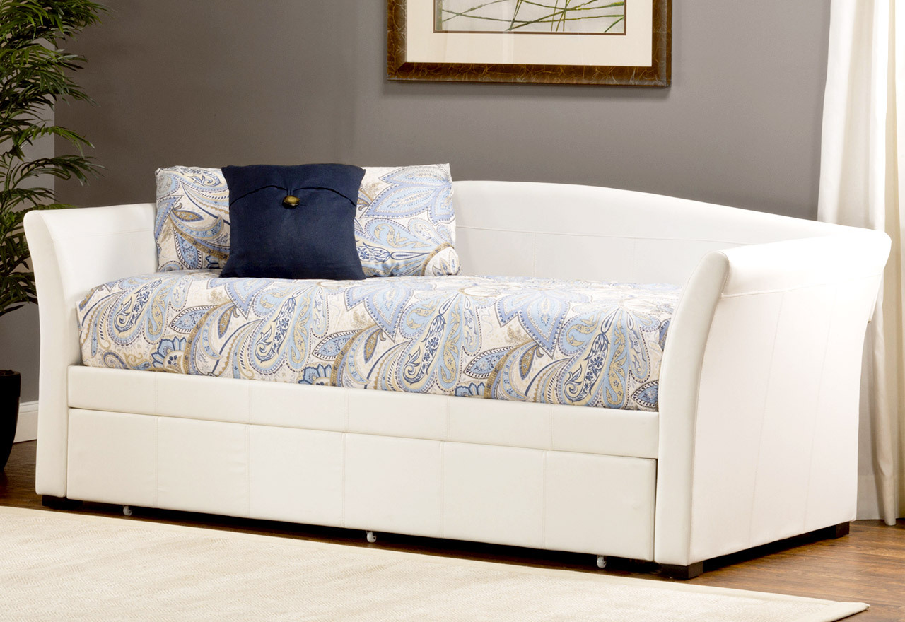Guest Room Go-To: Daybeds