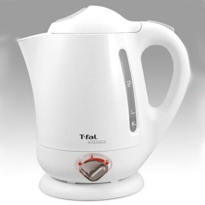 Cuisinart 1.75 qt. Electric Tea Kettle