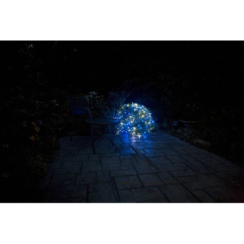 Mr. Light 200 LED Solar Net Lights with Green Wire in Blue and White