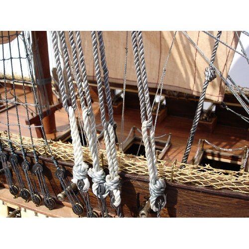 Old Modern Handicrafts USS Constitution X Large