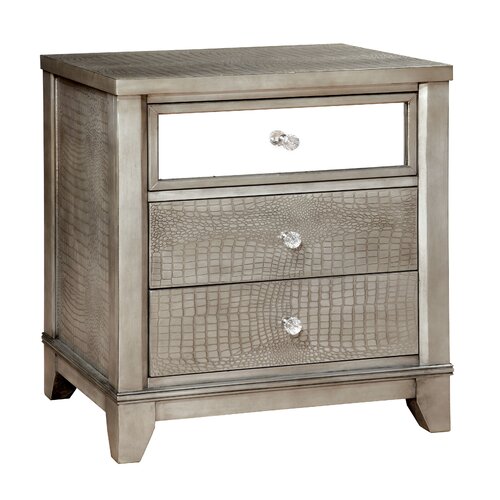 Hokku Designs Aeline 3 Drawer Nightstand