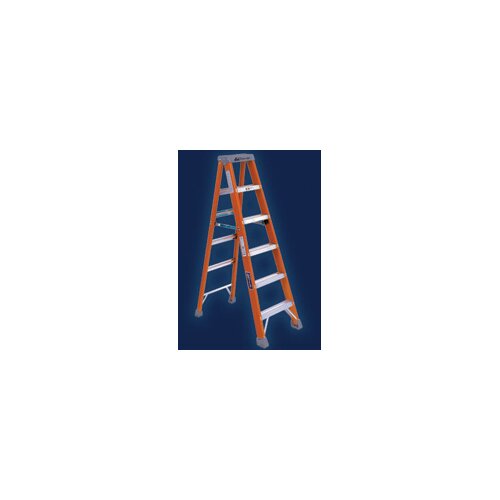 IA Non Conductive Fiberglass Stepladder, 300 Pound Work Load Capacity