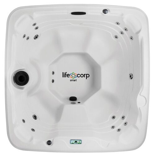 Lifesmart 7 Person 25 Jet Paradise DLX Plug and Play Spa